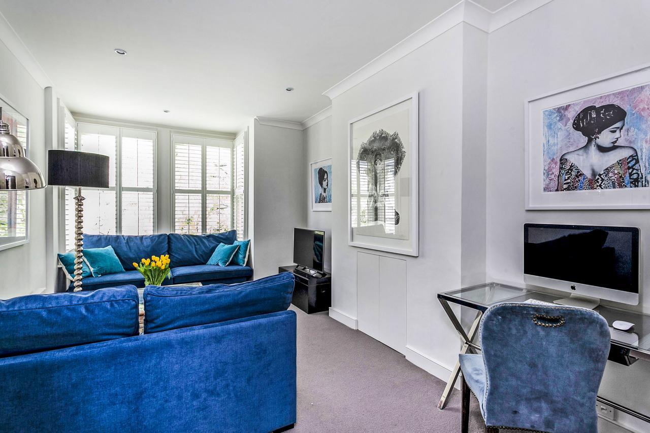 Elegant Shepherds Bush Home By Kensington Olympia By Underthedoormat Londres Exterior foto